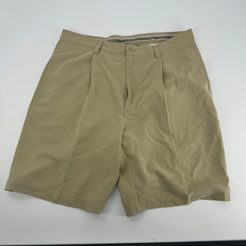 Tommy Bahama Relax‎ Silk Shorts Mens Size 34 Khaki Pleated Golf Casual